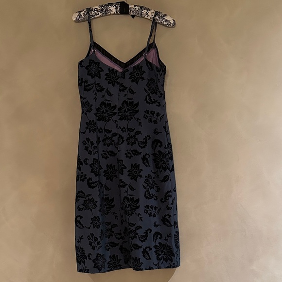 Jonathan Martin Dark Blue and Black Slip  Dress size 9 - Picture 3 of 4
